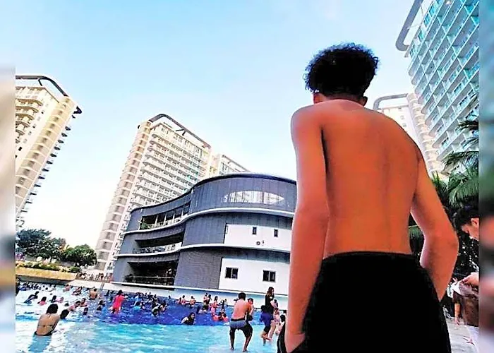 Cozy 1br With View, Access And Wave Pool Manila